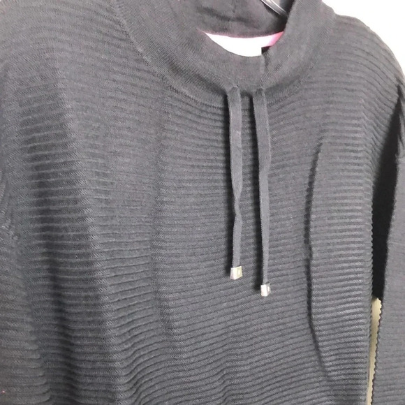 ISAAC MIZRAHI LIVE Black Pop Over Sweater - Picture 2 of 6